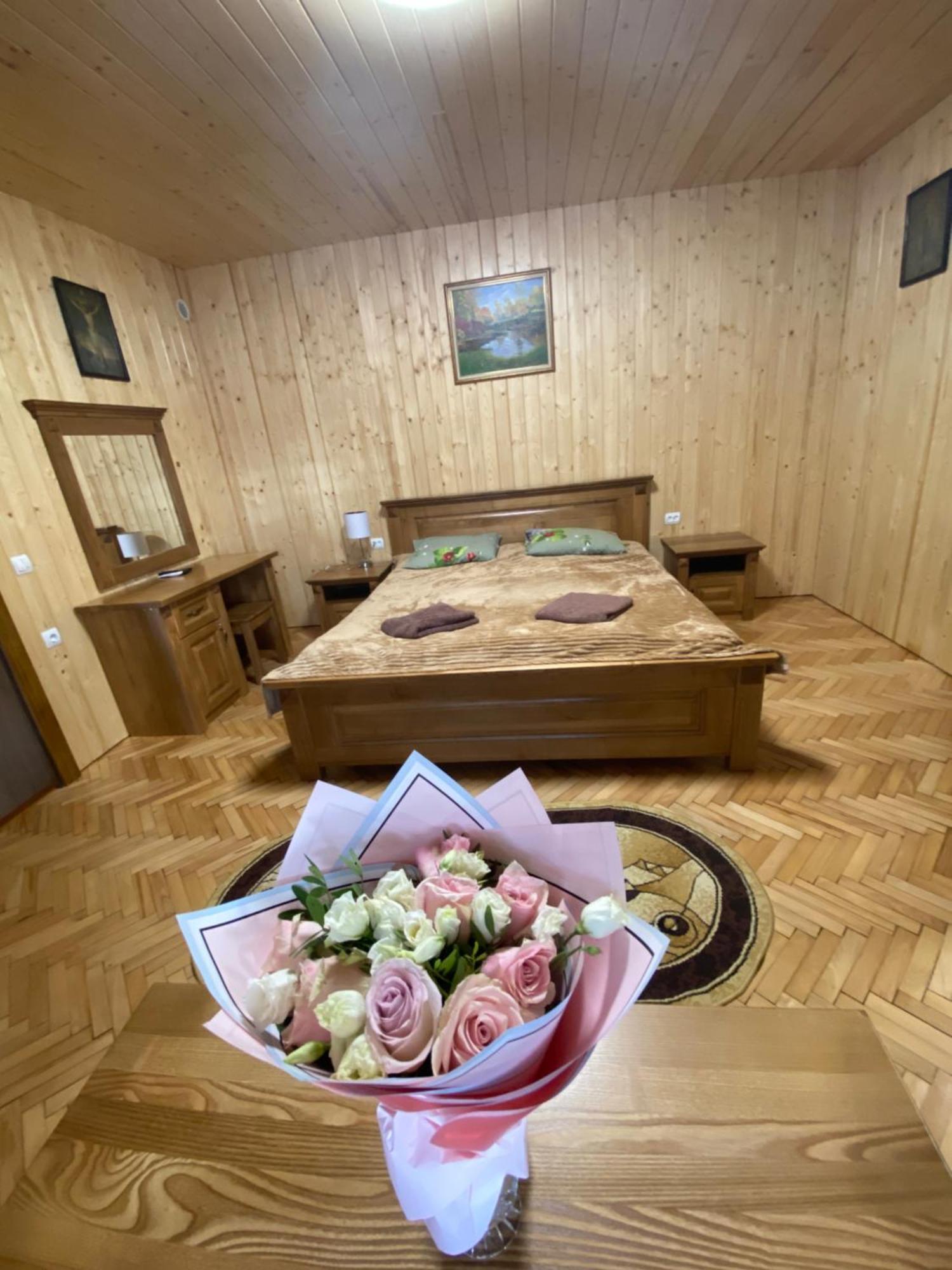 Садиба У Дохтора Відпочинок У Карпатах Golubinoye Exteriér fotografie